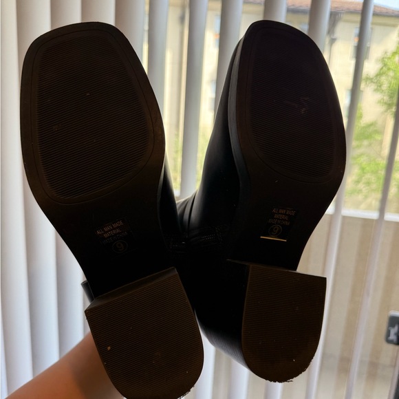 Black Leather Style Ankle Boots Women’s Size 9 - Picture 3 of 11